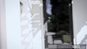 petite teen 18+ pussy creamed