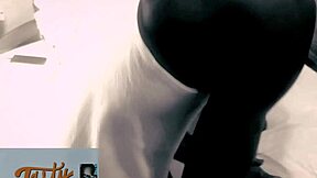 Night of lesbian teens in anal threesome with muff diving and assfucking