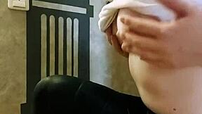 Girl in leggings spanks her ass and fingers pussy while husband is at work, so hot! 😏