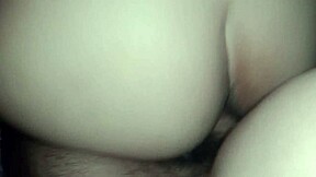 Novinha Gostosa Cheia de Tesão Brinca na Minha Pika. Brazilian Teen Prostitute Goes Wild.