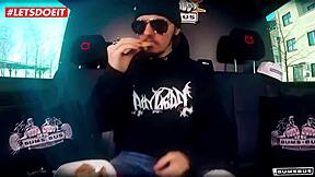 german big ass teen wants it hard in the bums-bus kim davis