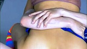 La Madrastra De Su Amiga Se Había Vuelto Su Amante Secreta Y Su Apretada Intimidad Era Una Adicción Que No Podía Resistir