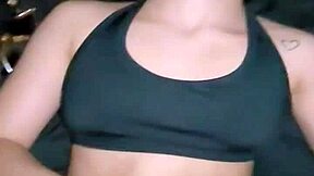 joven del gym se queda sin cita de san valentin y me la termino cogiendo