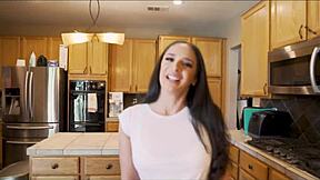 i get a massge from stepmom and she teases my ass