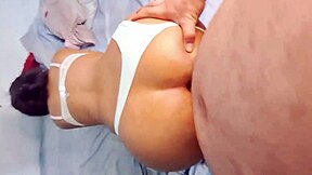 How Amazing It Looks to Break a Young 18-Year-Old Colombian's Backdoor!