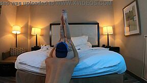 eating petite woman's pussy