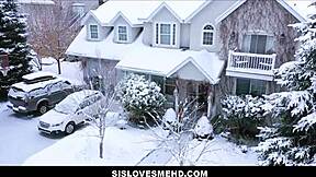 मैं अपने सौतेले भाई के ह्यूज लंड से ऑब्सेस्ड, मुझे पीओवी तक चोदता है जब तक मैं कम नहीं करती - हाइम मैरी, ब्रैड न्यूमैन