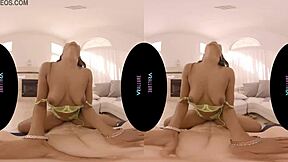 Hey, watch me try these outfits for you in VR!