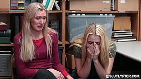 blond sucks dick so good 😏