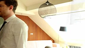 Venera Maxima takes big cock in meaty pussy