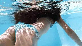 Hot lana swims nude underwater 😍