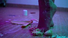 Colombian Tattooed Blonde Teen Masturbates With Cake in Exceptional Sexual Play