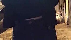 Na rua gostosa bate uma em público em live do instagram com peitos de fora buzinaram ao ver - melina bloom