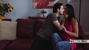 they say cougars like dating young 18+ guys for wild fun.