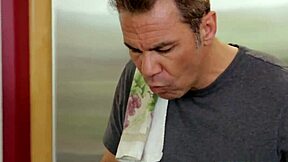 pornstar fingers and eats teen pussy so good