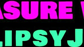 russian young amateur on bed with orgasms