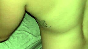 white girl with amazing ass rides reverse cowgirl, gets bareback doggystyle, huge cumshot on ass