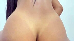 She can't stop cumming with amateur couple Nysdel! Insane orgasms! 🔥