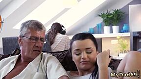 gorgeous brunette masturbatin' an' fuckin' my wife an' her companion