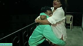 Indian Stepmom Fucks After Party 😘