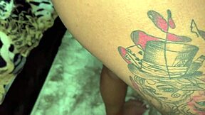 gostosa, is she from jovi? showering with monster cock 😏