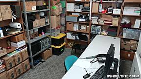 Shoplifter seduces security