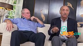 Gorgeous teen pleases old dude with mouth