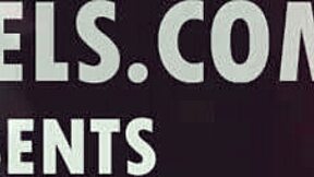 Step mom Serene Siren licks Emma Hix wild! 🔥