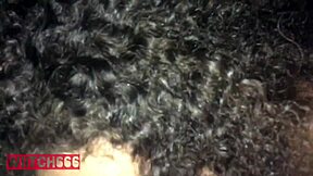 deixou o peitinho aparecendo e acabou chupando e fudendo wiitchh666