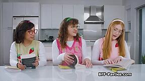 Book club turns into nerdy girlfriends foursome at night club