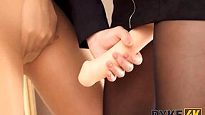 Dyke4k lezzies and their lust