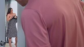 Stepmom's big date with Parker Ambrose