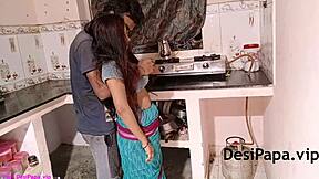 garam bhabhi ki rasoi mein mast chudai doggystyle mein full hindi