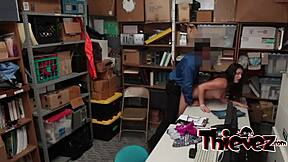 Thievez Lily Adams Sucks and Gets Banged in Case No. 3642813 Porn.