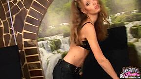 Eighteen-Year-Old Girl Strips Skinny Jeans, Revealing Amazing Ass