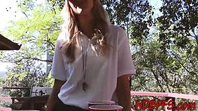 Teens passionately lick each other's wet pussies.