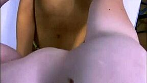 la hijastra era tan apretada que cuando lograban relaciones el se sentia triunfador