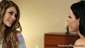 beautiful milf queening petite 18+ stepdaughter