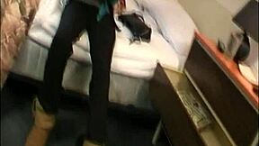 NDNGIRLS COM 19YO NATIVE AMERICAN TEEN 18+ SWALLOWS CUM