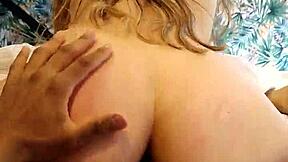 i'm fuckin my skiny latina gf witout a condom, her natral tits bouncin