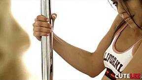 i love watching these tiny twerk talents lick and finger each other in group lesbian sex