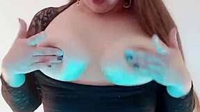mi madrastra latina show tetas grandes