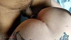 novinha fucks monster cock in garage 😈