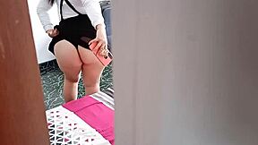 Descubri a mi hijastra enviando fotos desnuda, y le lleno el culo de leche