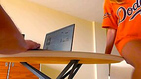 18 year old fucks tiny dick