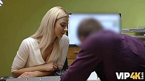 Nathaly Teges spreads legs for cash in casting fuck