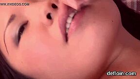 Nice Teen Stretches Slim Quim And Gets Deflowered