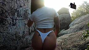 public - sexo na trilha termina com gozada na cara - sem camisinha