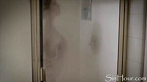 Jane Wilde, the naive stepsis, gets seduced by her stepbro with fingering and blowjob