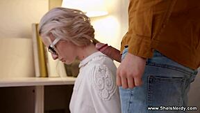 nerdy teen hanna rey prepares for college test with hardcore riding and cumshot